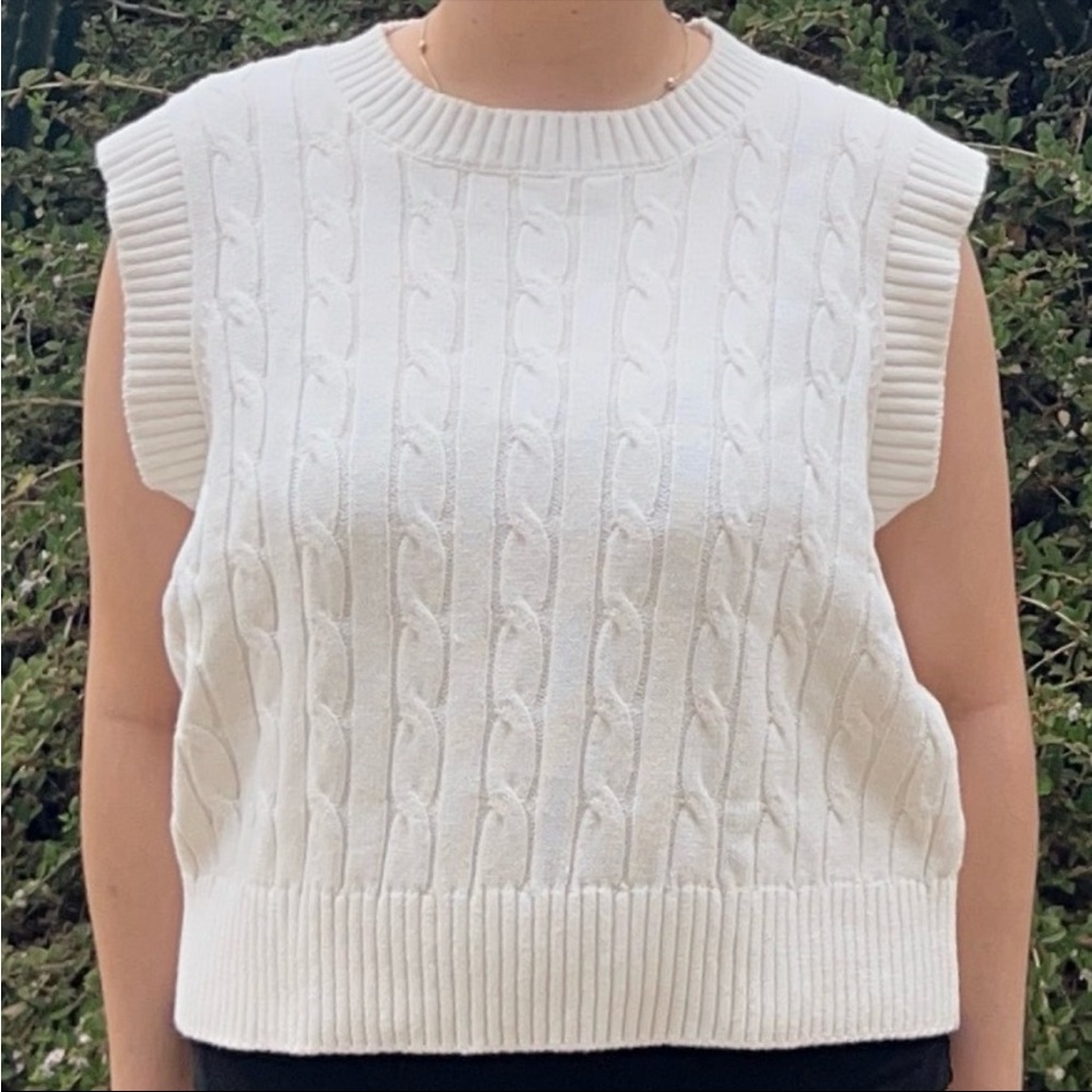 Forever 21 White Cable Knit Tank Top
